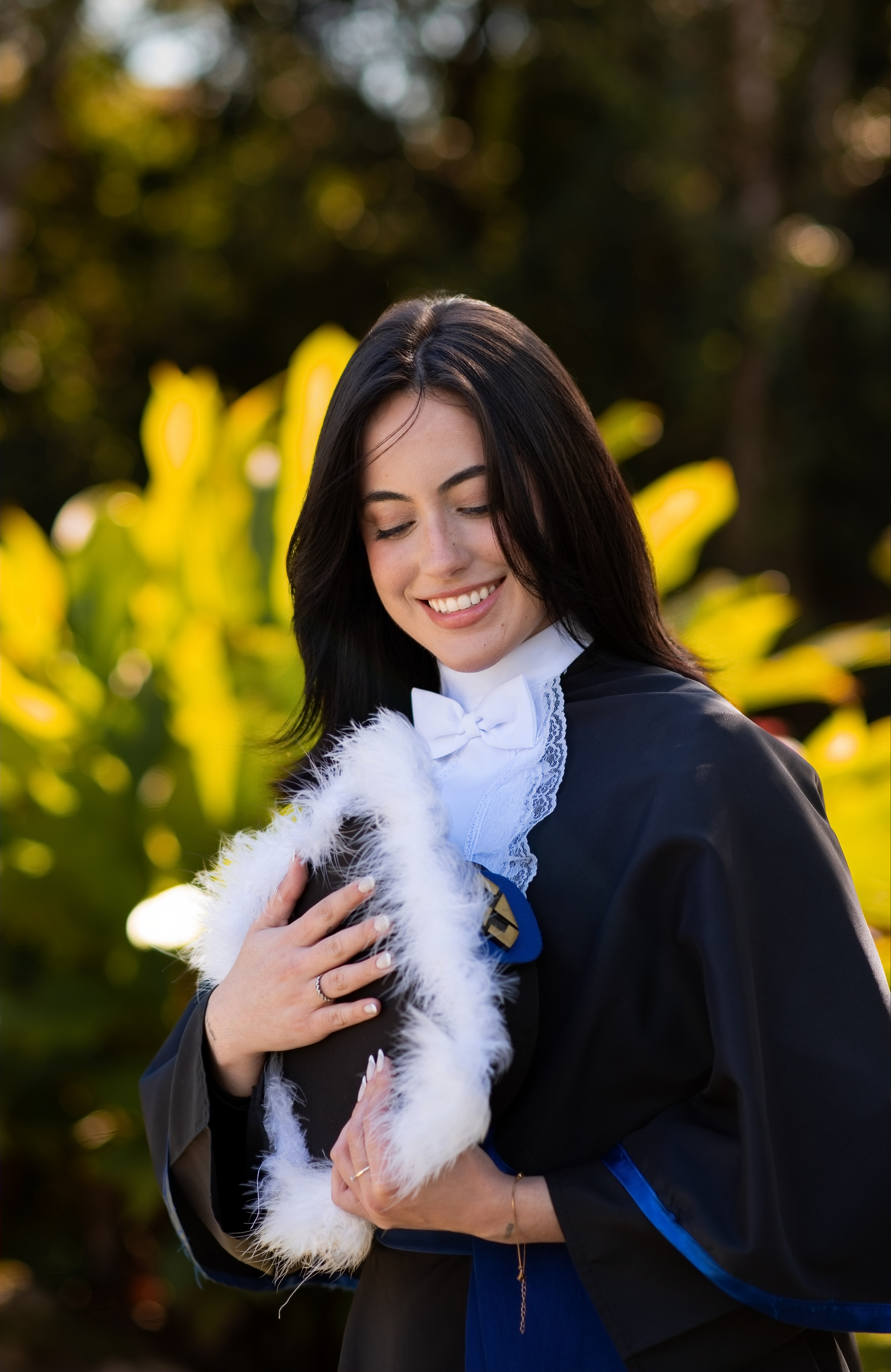 Formando em ensaio fotográfico de formatura
